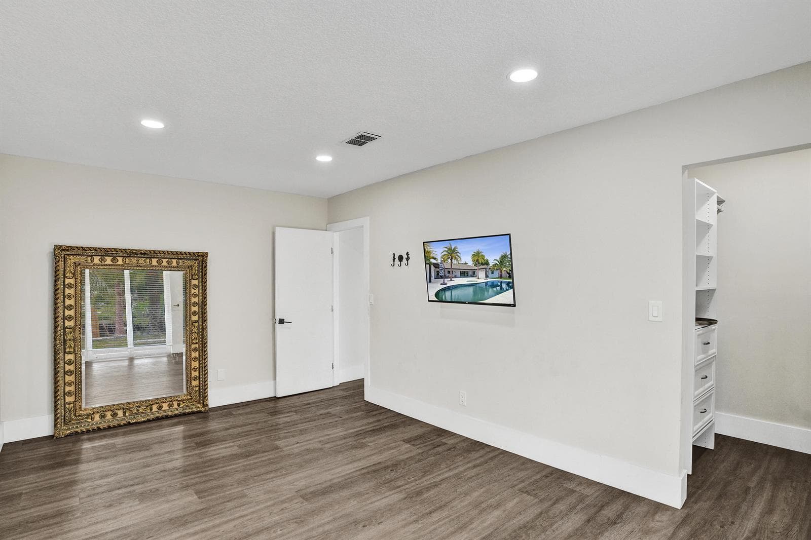 343 Layne Boulevard photo 22