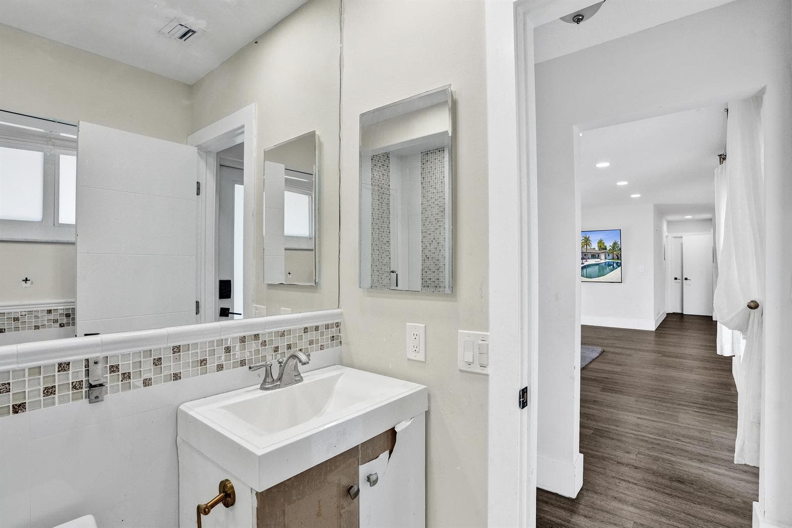 343 Layne Boulevard photo 19