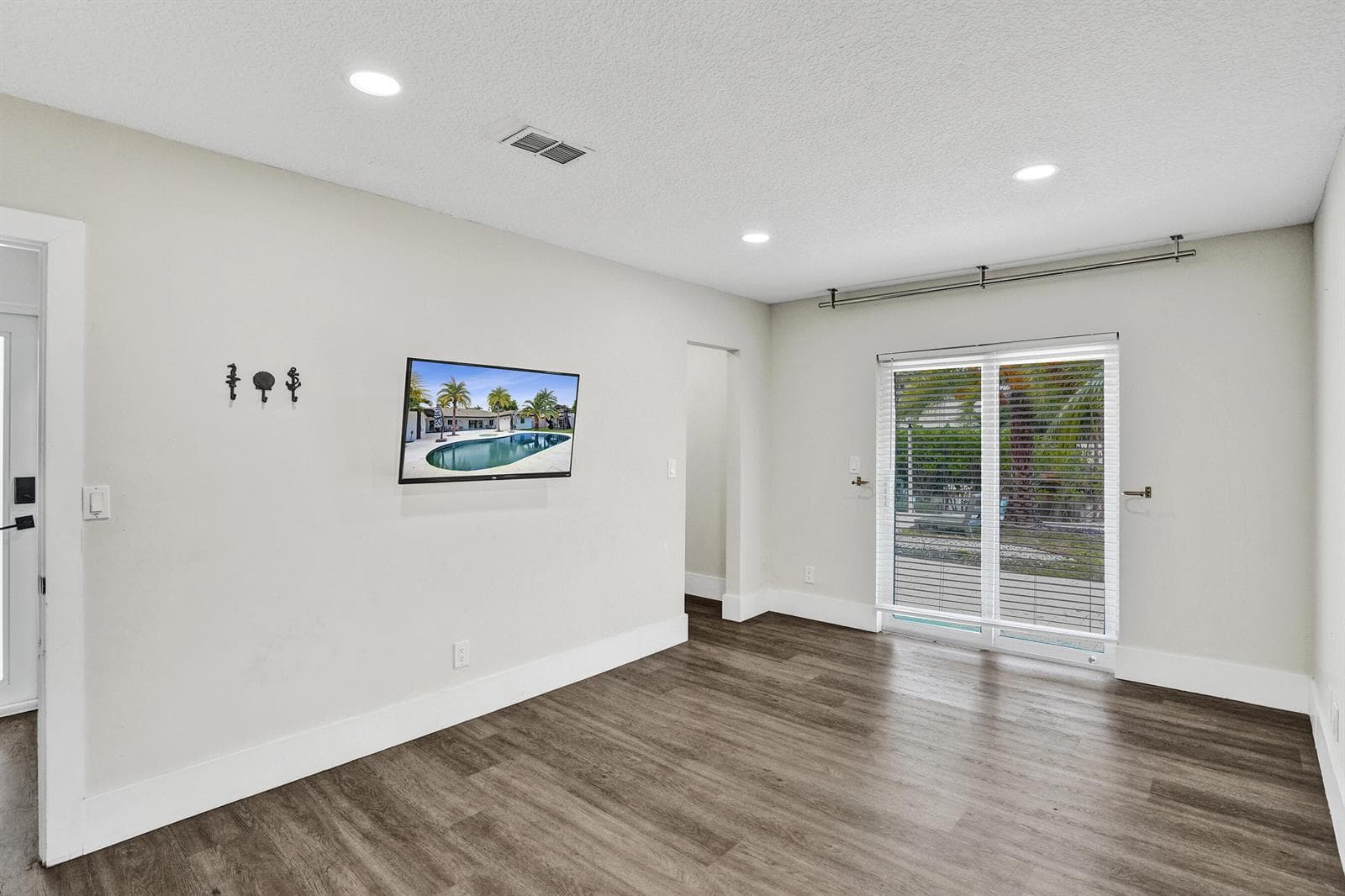 343 Layne Boulevard photo 21