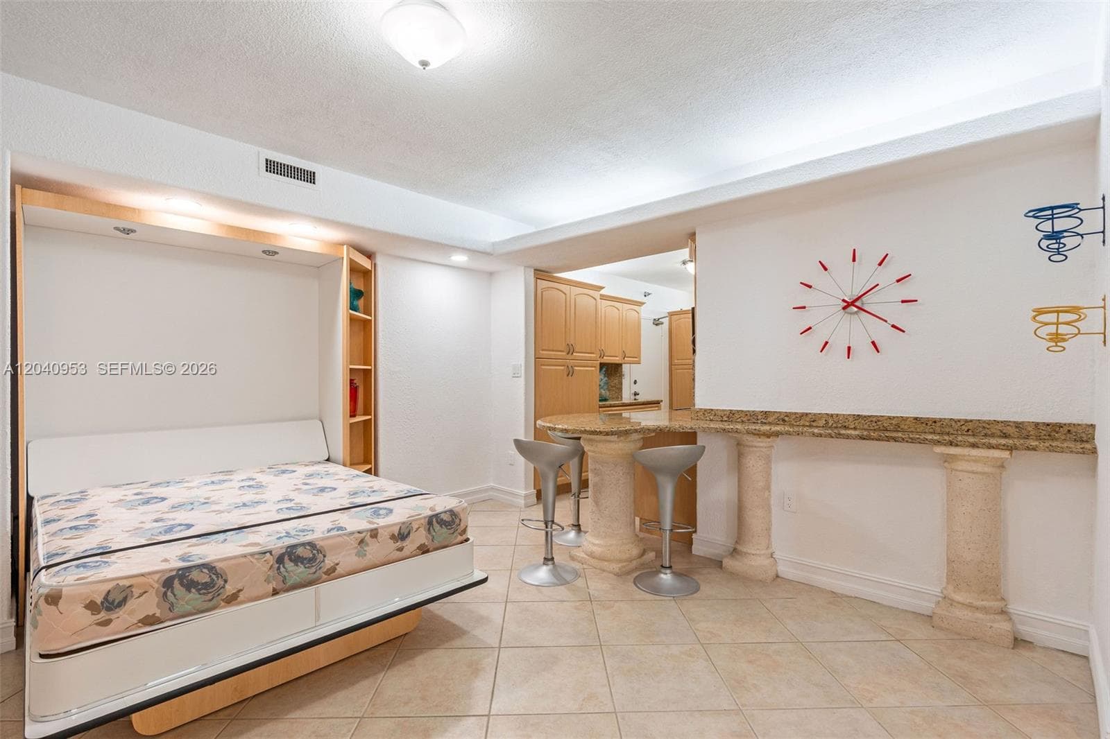 10185 Collins Ave 521 photo 7