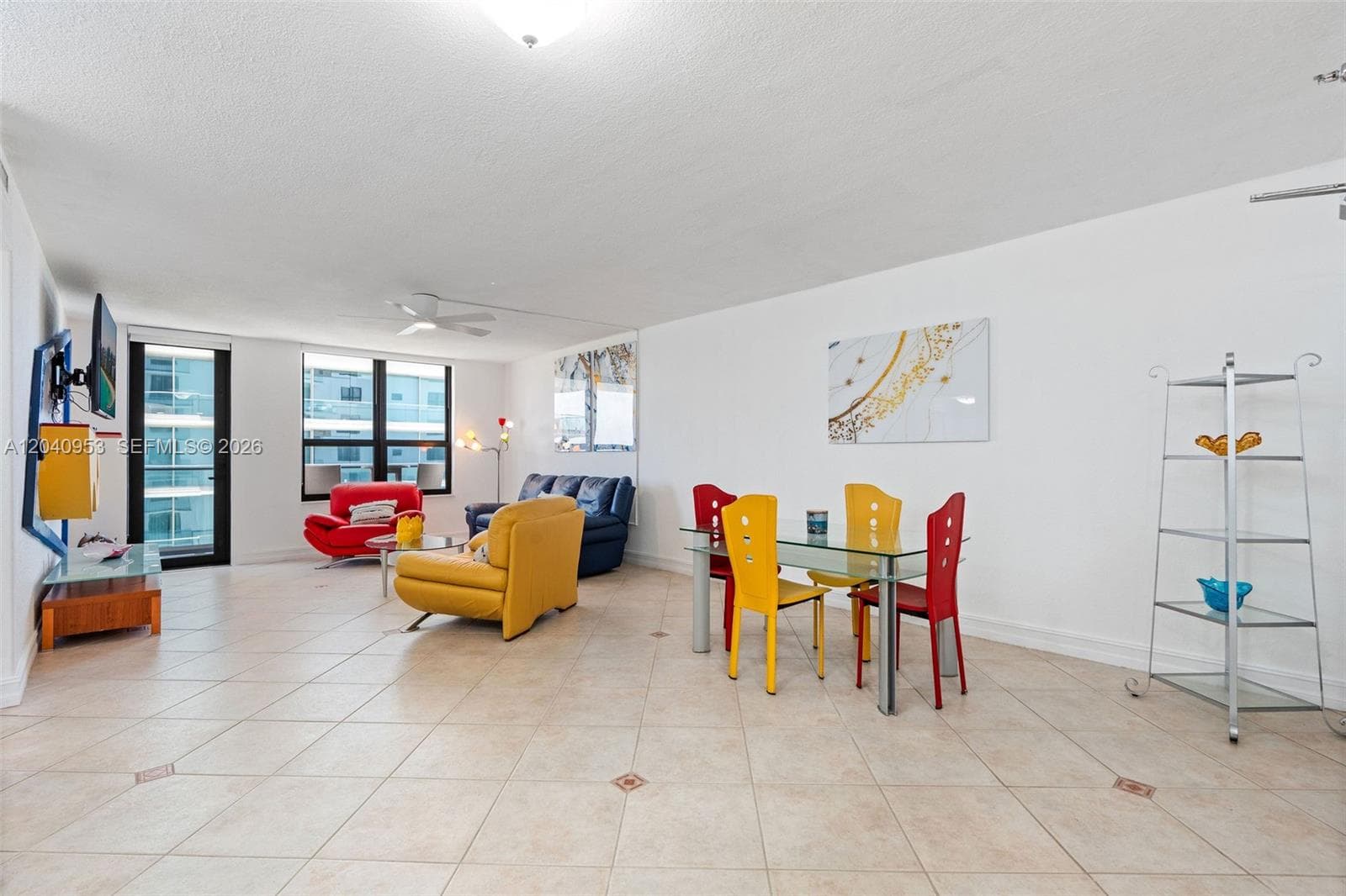 10185 Collins Ave 521 photo 3