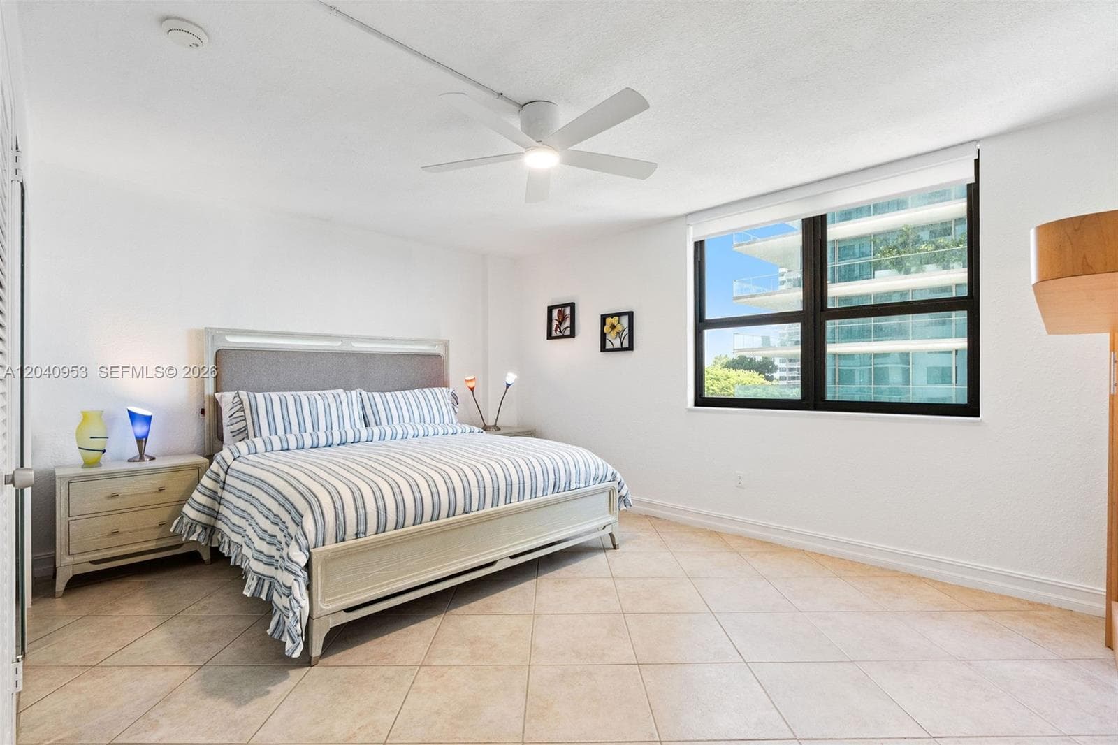 10185 Collins Ave 521 photo 14
