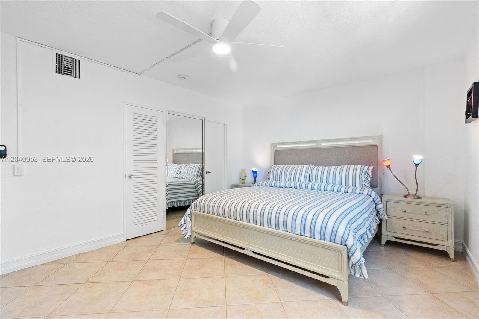 10185 Collins Ave 521 photo 15