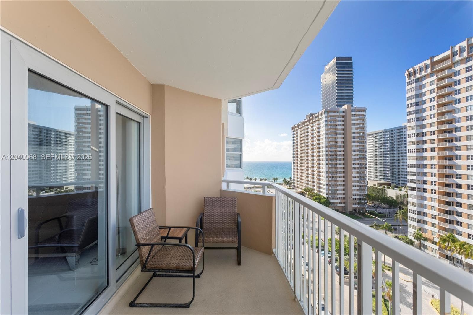 1965 S Ocean Dr 11E photo 4