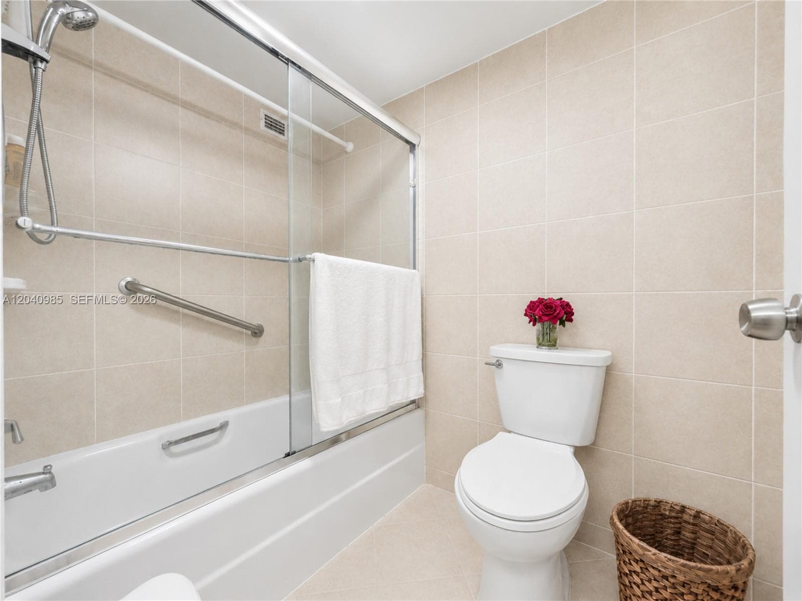 1817 S Ocean Dr 620 photo 16