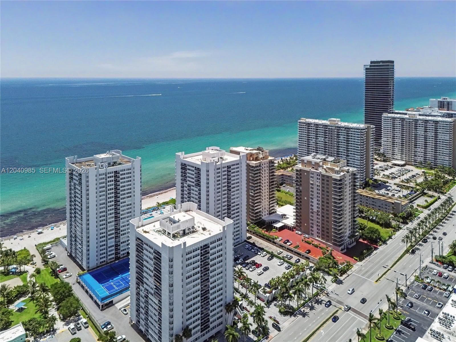 1817 S Ocean Dr 620 photo 1