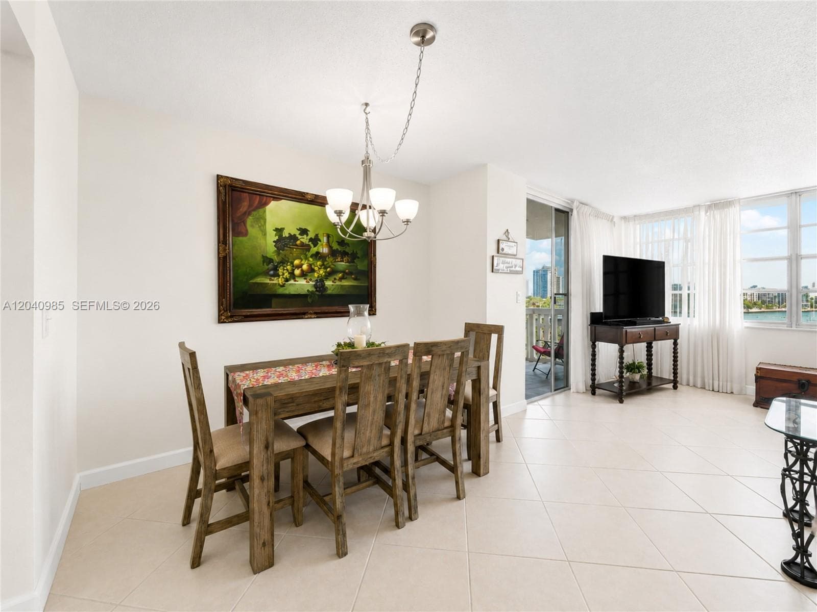 1817 S Ocean Dr 620 photo 10