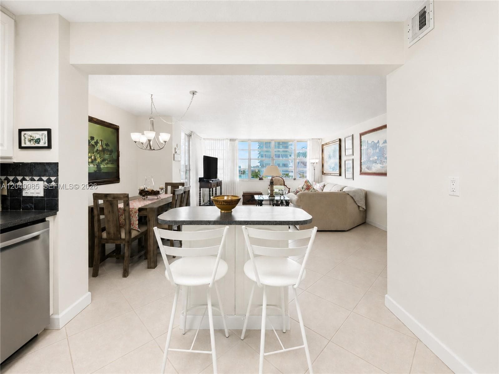 1817 S Ocean Dr 620 photo 8