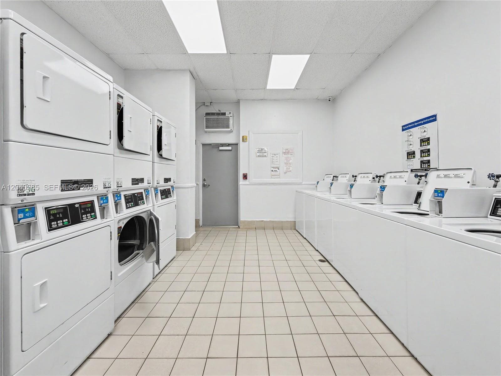 1817 S Ocean Dr 620 photo 21