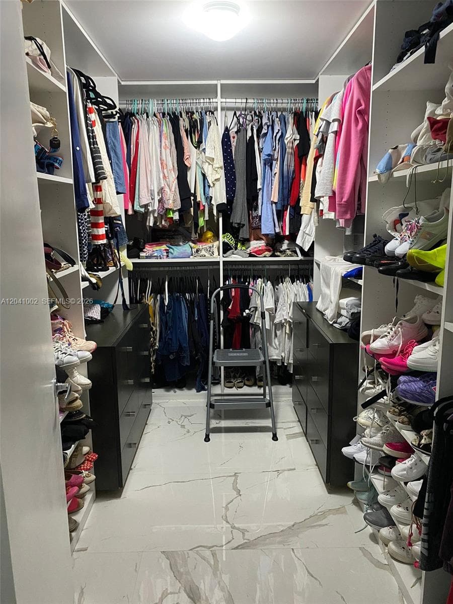 17301 Biscayne Blvd 206 photo 9