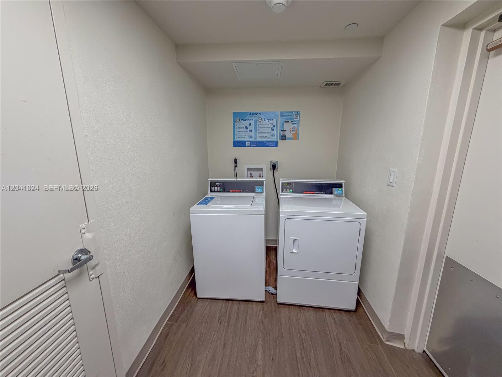9801 Collins Ave 3U photo 23