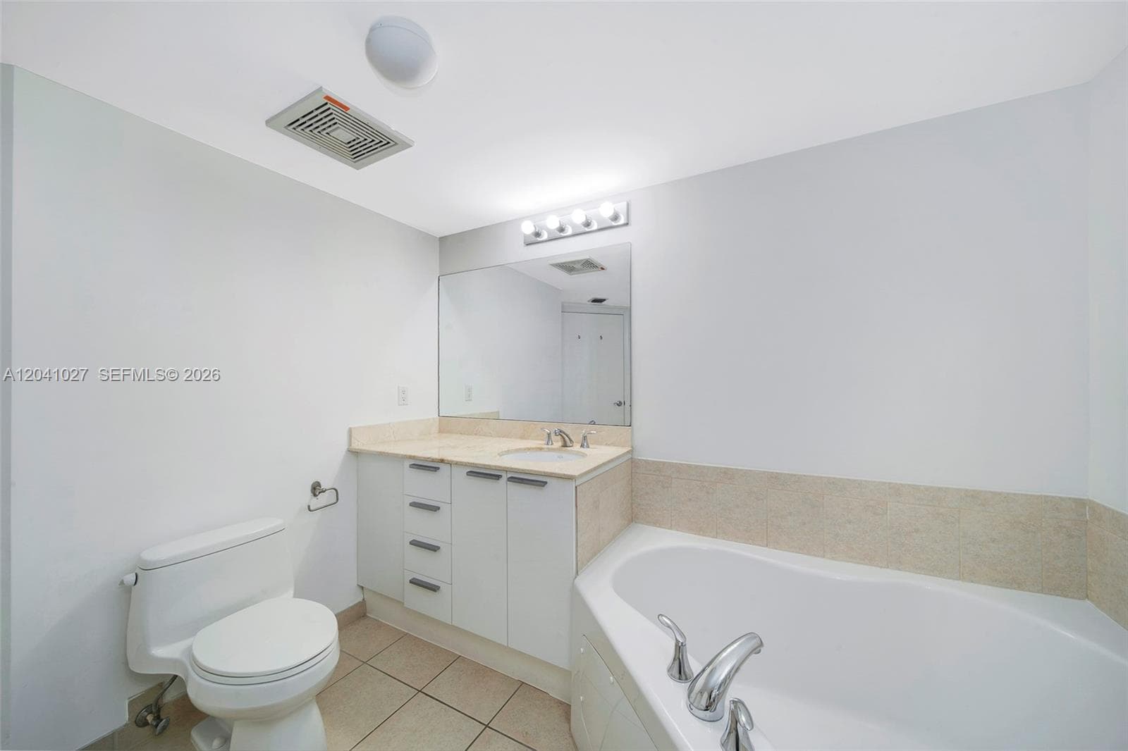 16699 Collins Ave 3309 photo 17