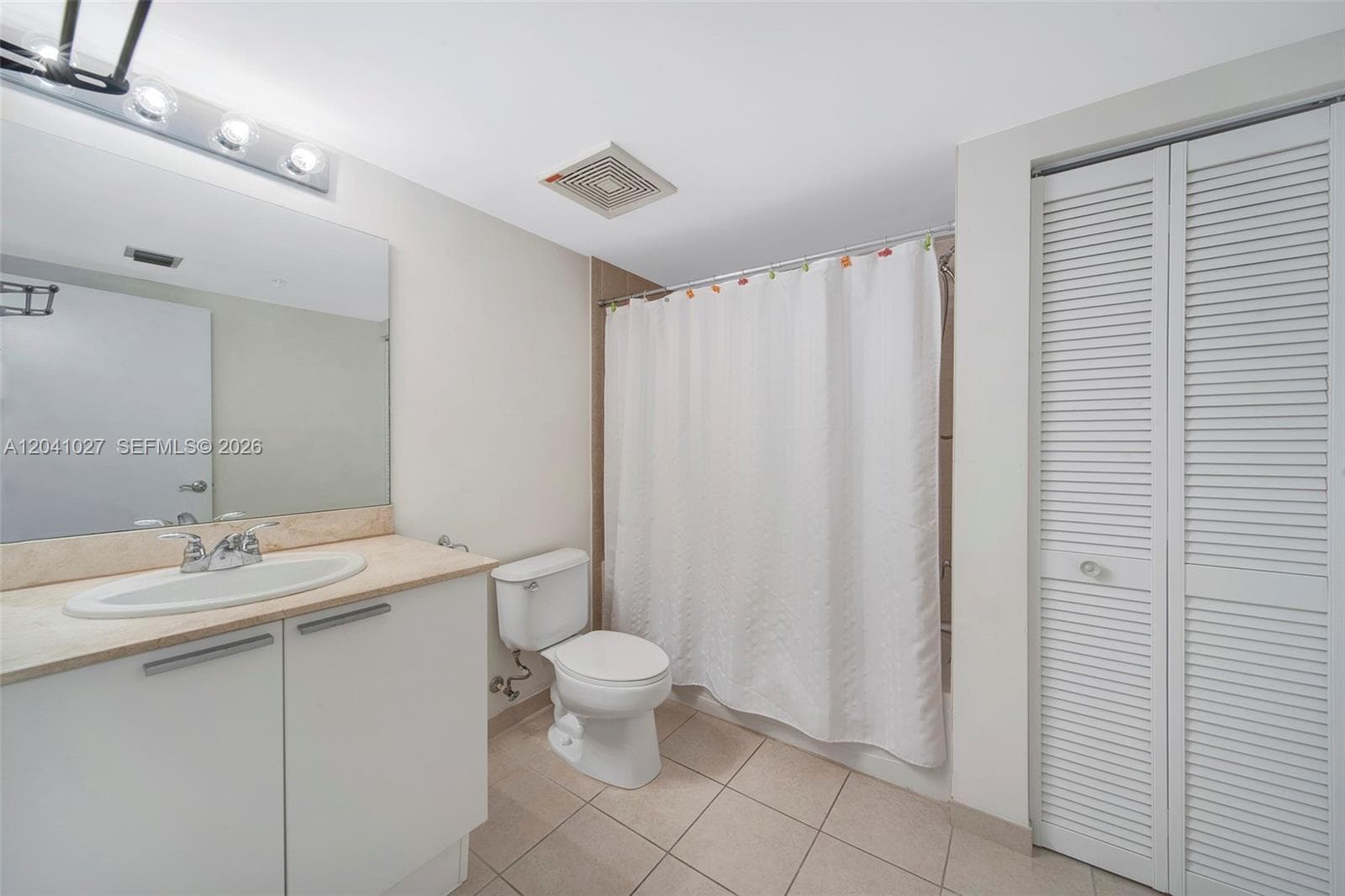 16699 Collins Ave 3309 photo 20