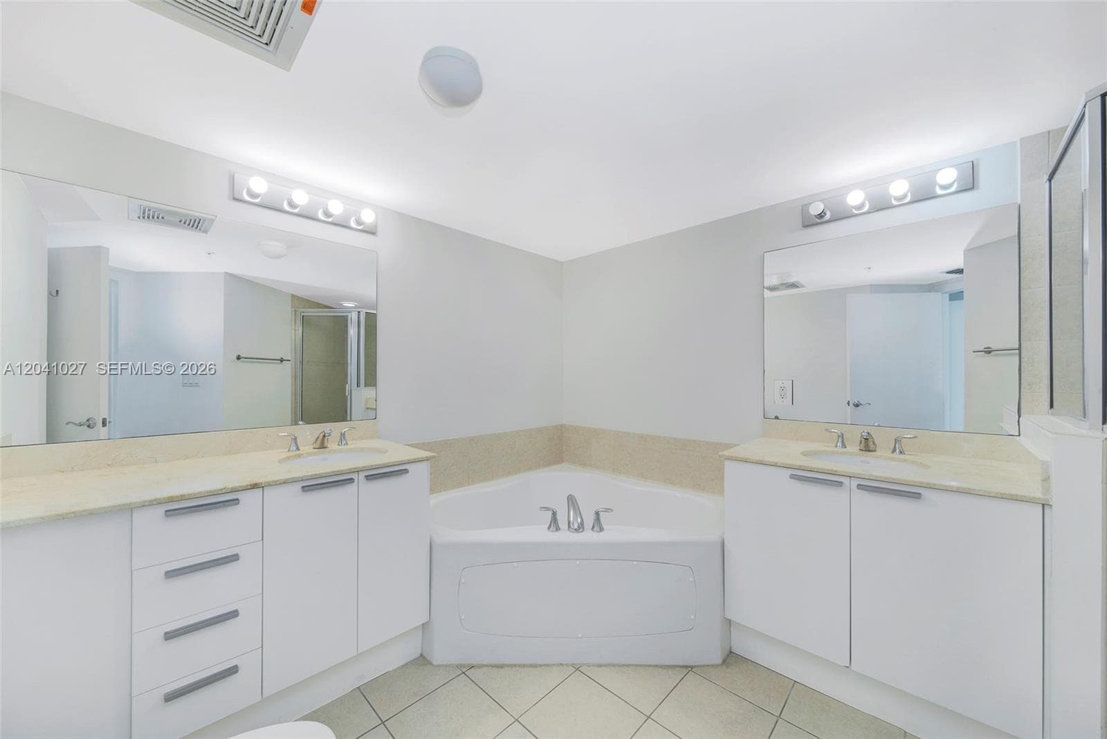 16699 Collins Ave 3309 photo 15