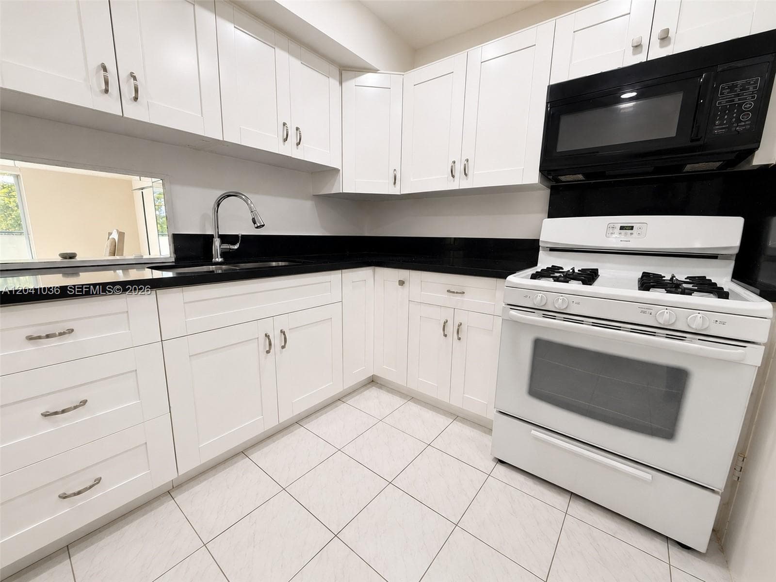 8024 Tatum Waterway Dr 2B photo 8