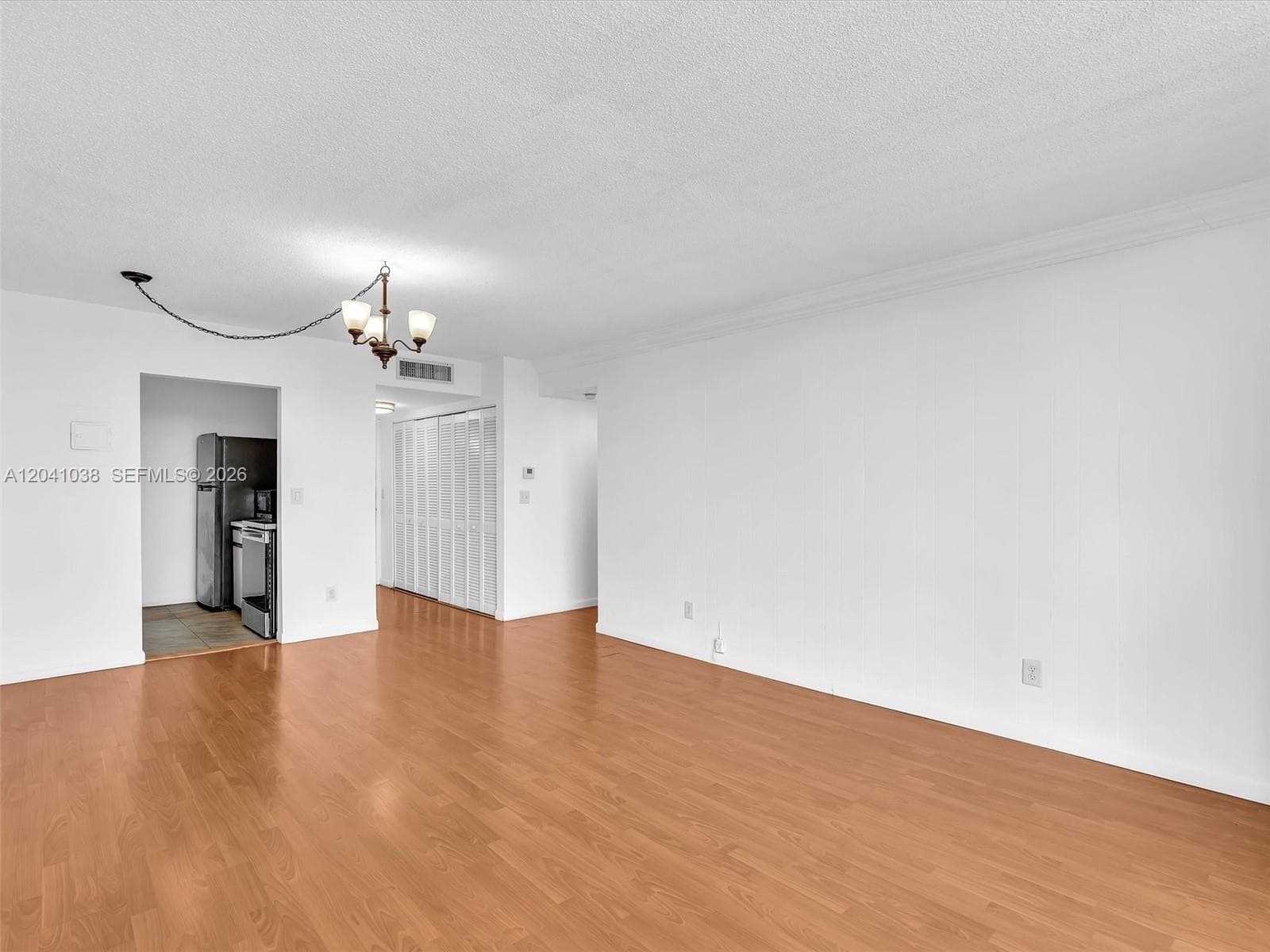 2020 NE 135th St 601 photo 10