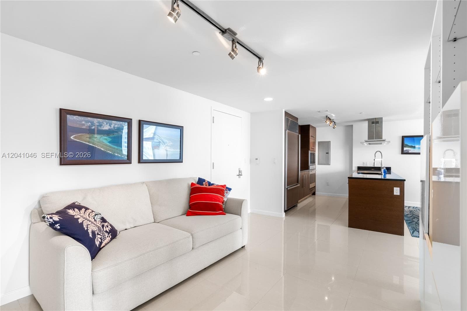 495 Brickell Ave BAY807 photo 22
