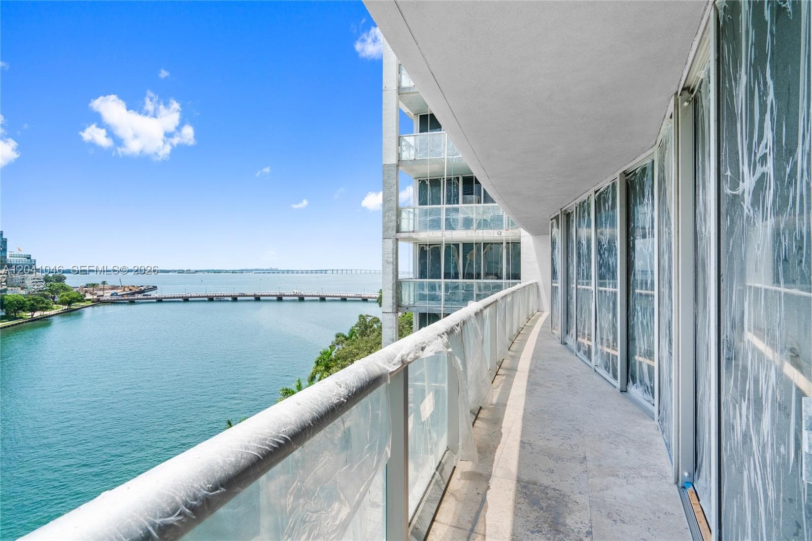 495 Brickell Ave BAY807 photo 4