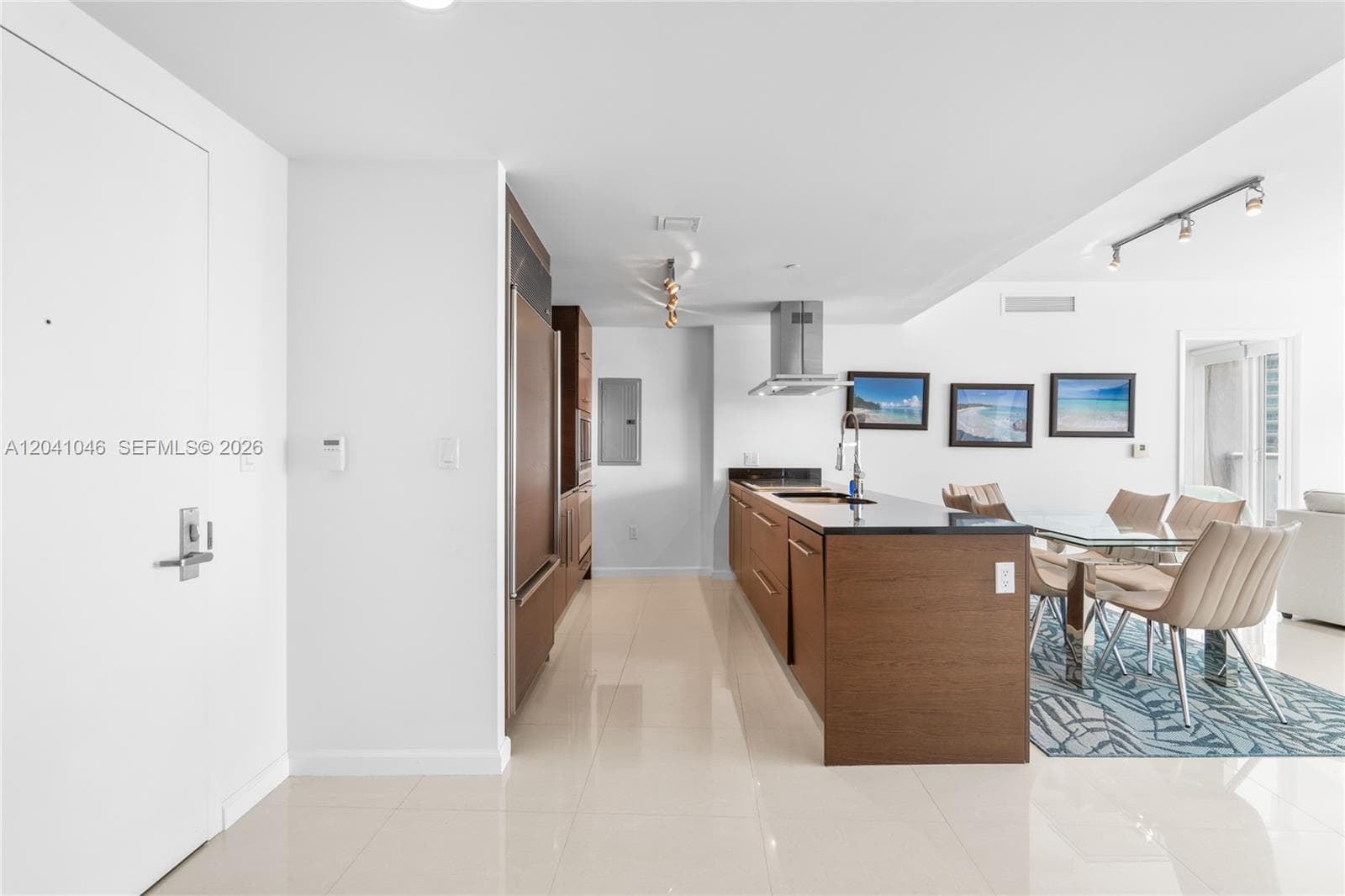 495 Brickell Ave BAY807 photo 21