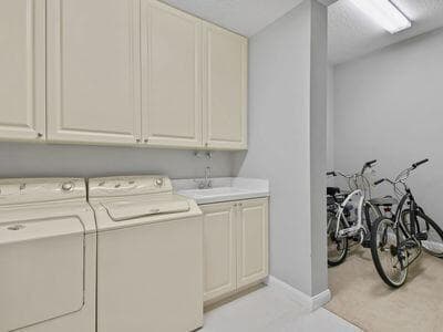 4 Harbour Isle Drive E 106 photo 20