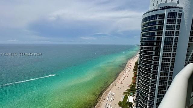 18201 E Collins Ave 5009 photo 6