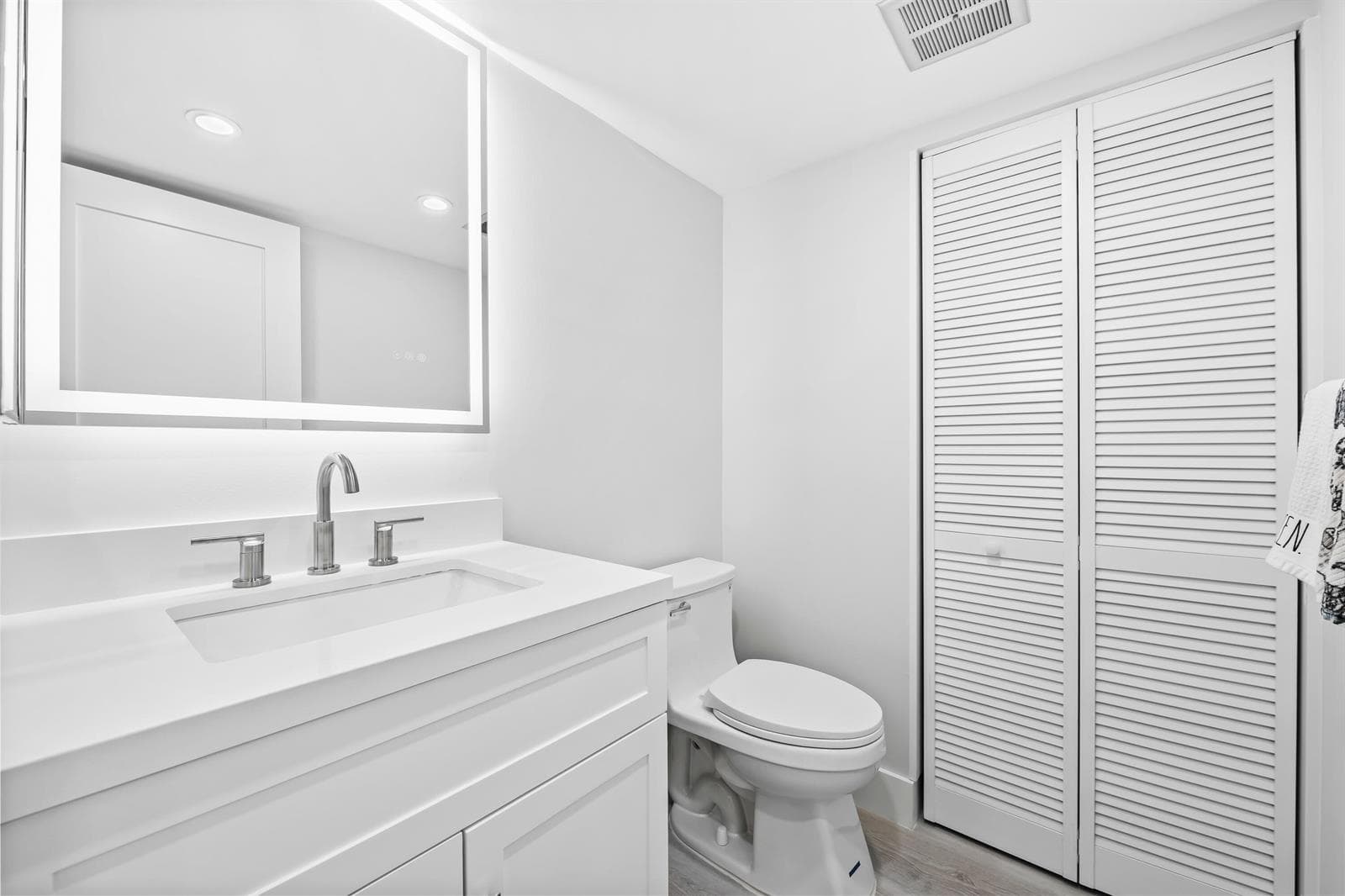 5100 N Ocean Boulevard 502 photo 18