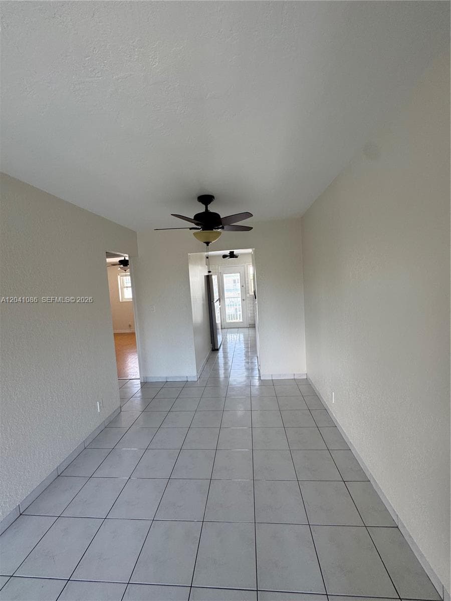 3922 NE 166th St S306 photo 21