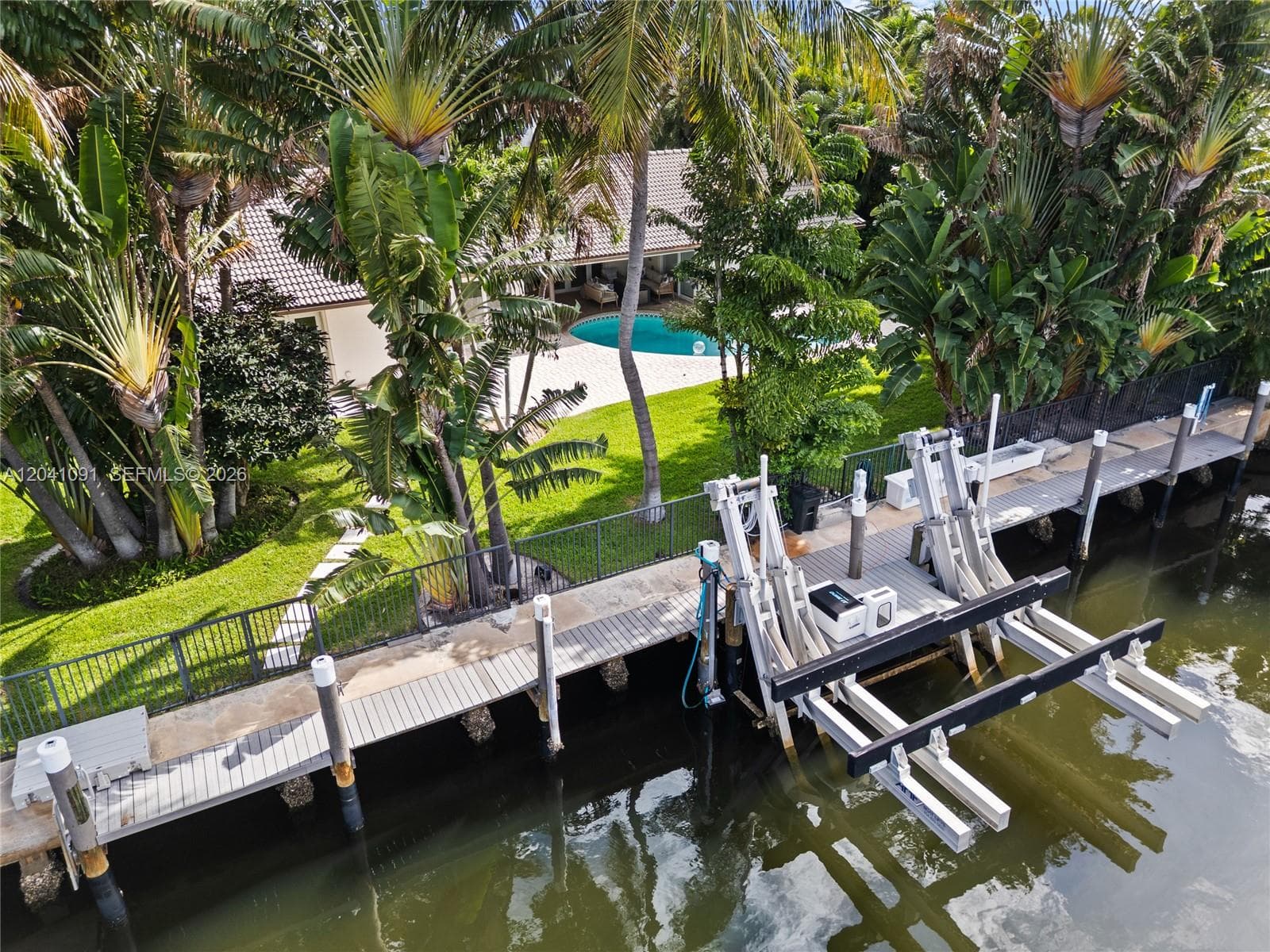 18 Eleuthera Dr photo 17