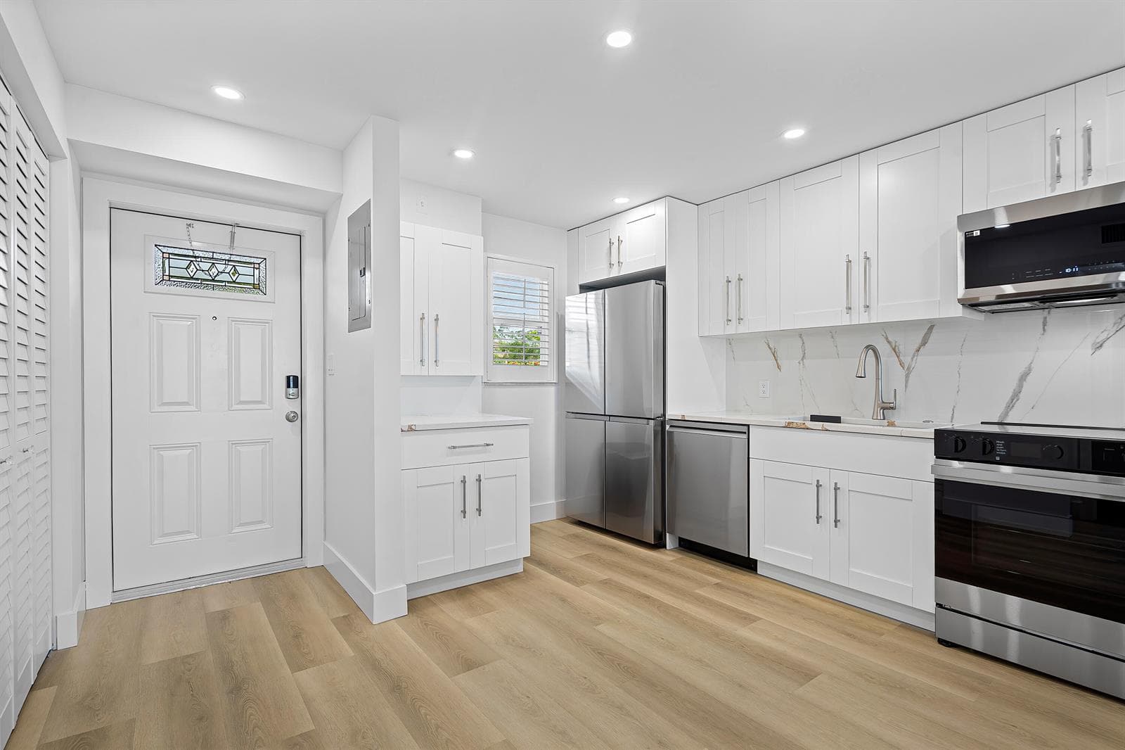 750 NE Spanish River Boulevard 1090 photo 2