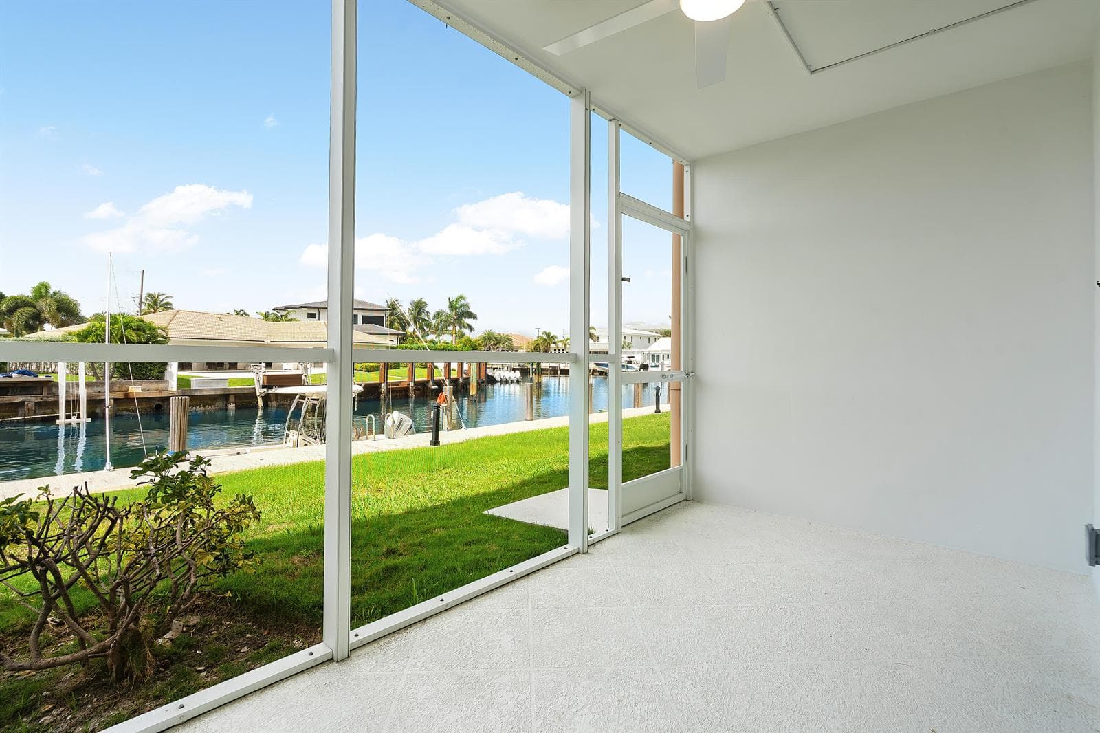 750 NE Spanish River Boulevard 1090 photo 25