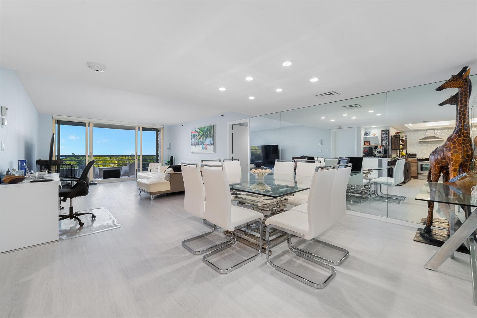 4101 N Ocean Boulevard 505 photo 2