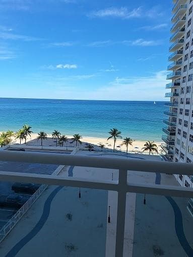 3900 Galt Ocean Drive 810 photo 10