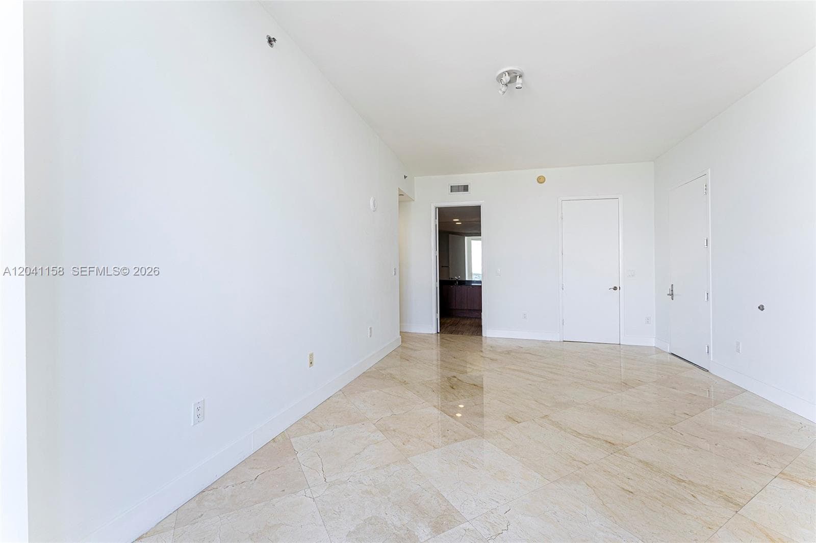 15901 Collins Ave 2805 photo 17