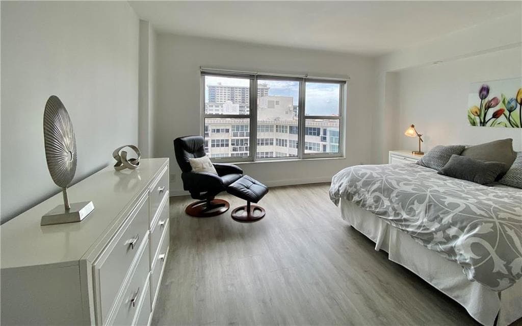 3750 Galt Ocean Drive 1803 photo 12