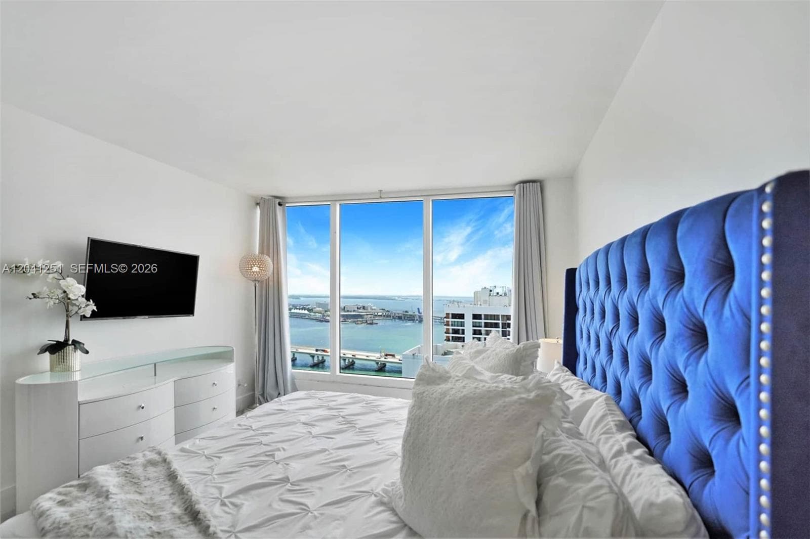 1717 N Bayshore Dr D-3931 photo 7