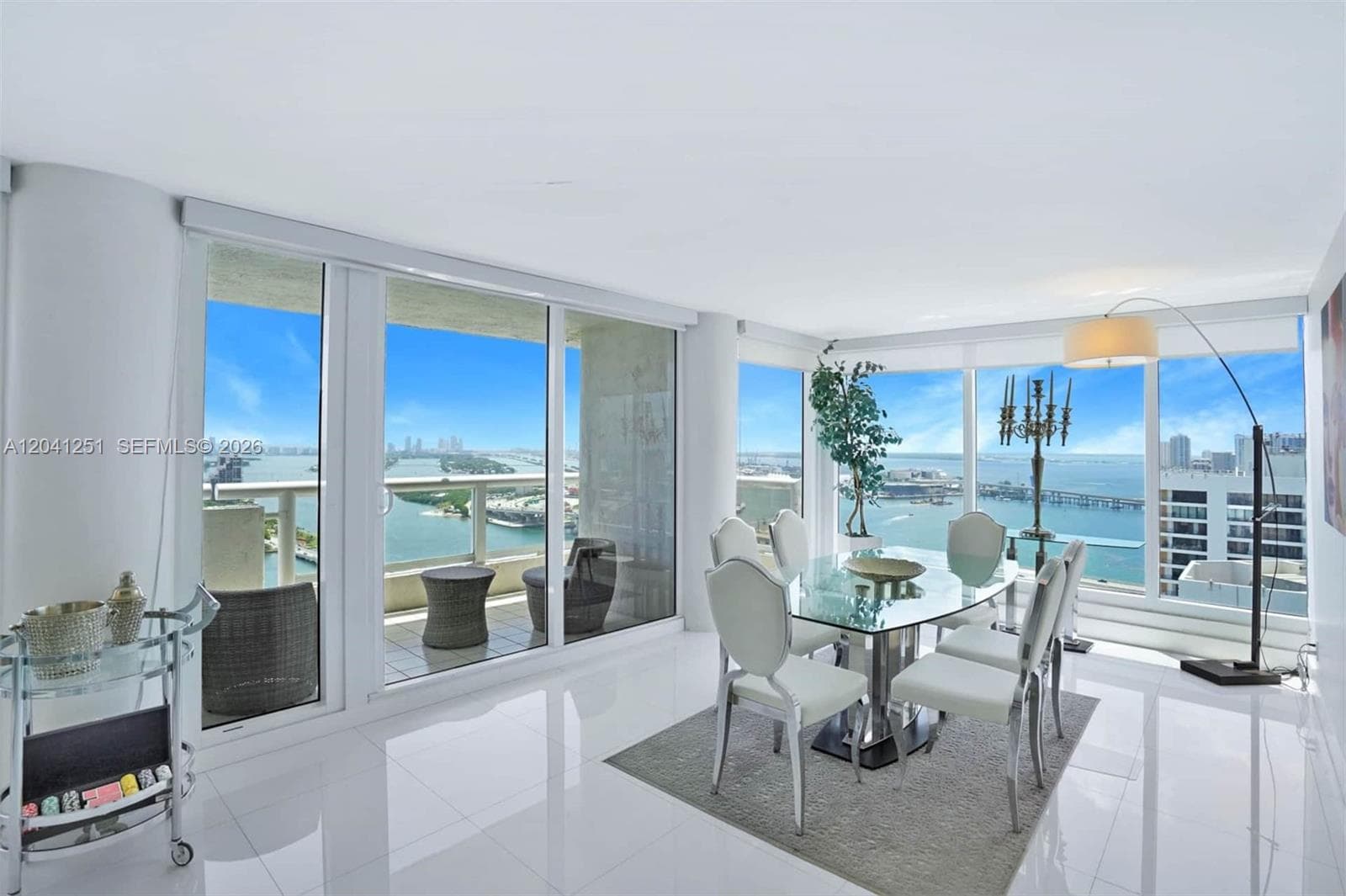 1717 N Bayshore Dr D-3931 photo 3