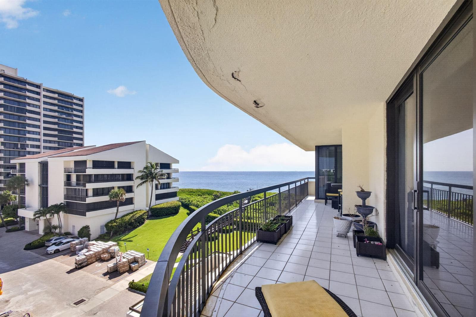 4000 N Ocean Drive 403 photo 2