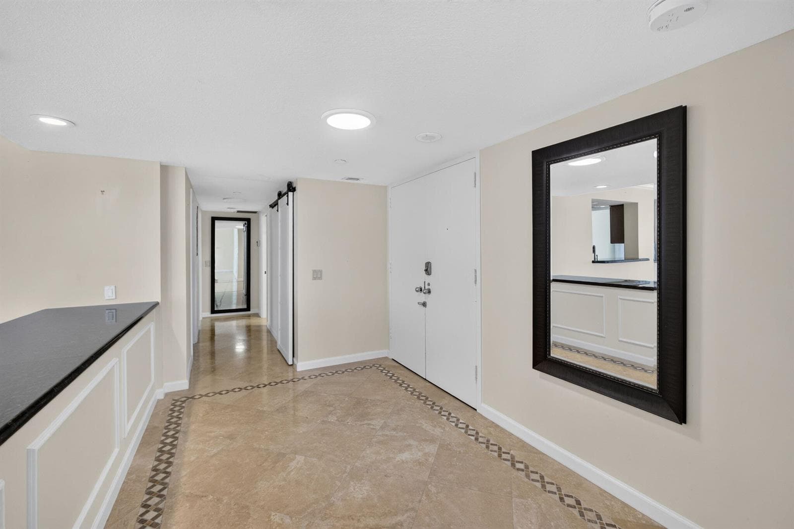 4000 N Ocean Drive 403 photo 9