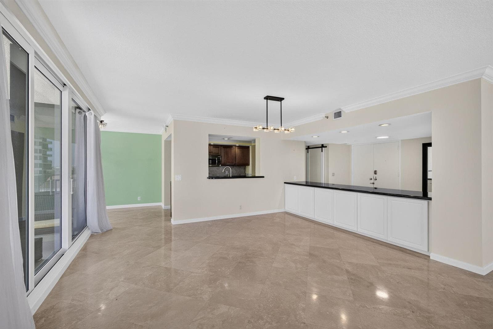 4000 N Ocean Drive 403 photo 14