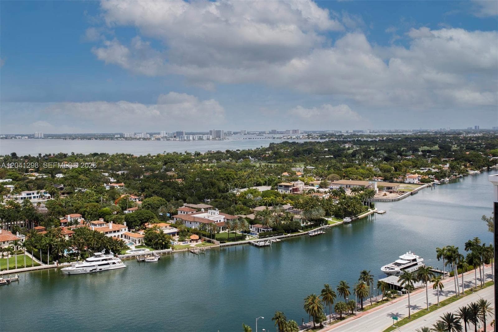 4775 Collins Ave 2508 photo 17