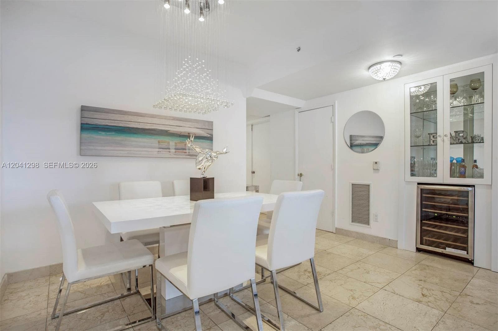 4775 Collins Ave 2508 photo 5