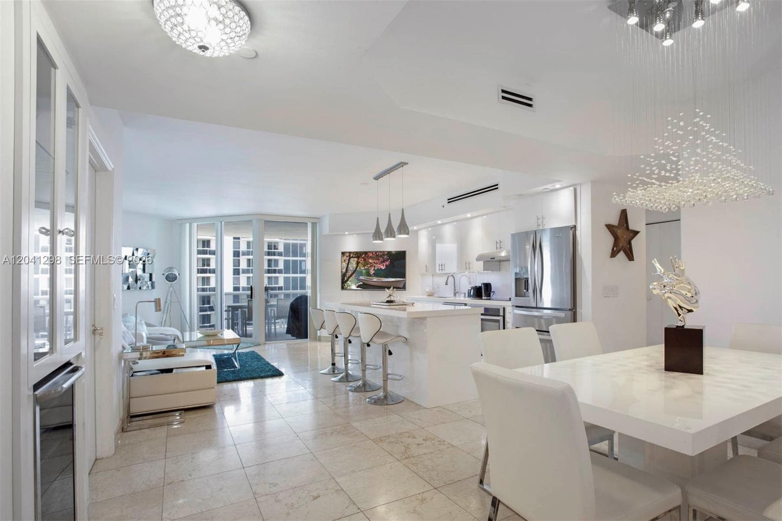 4775 Collins Ave 2508 photo 10