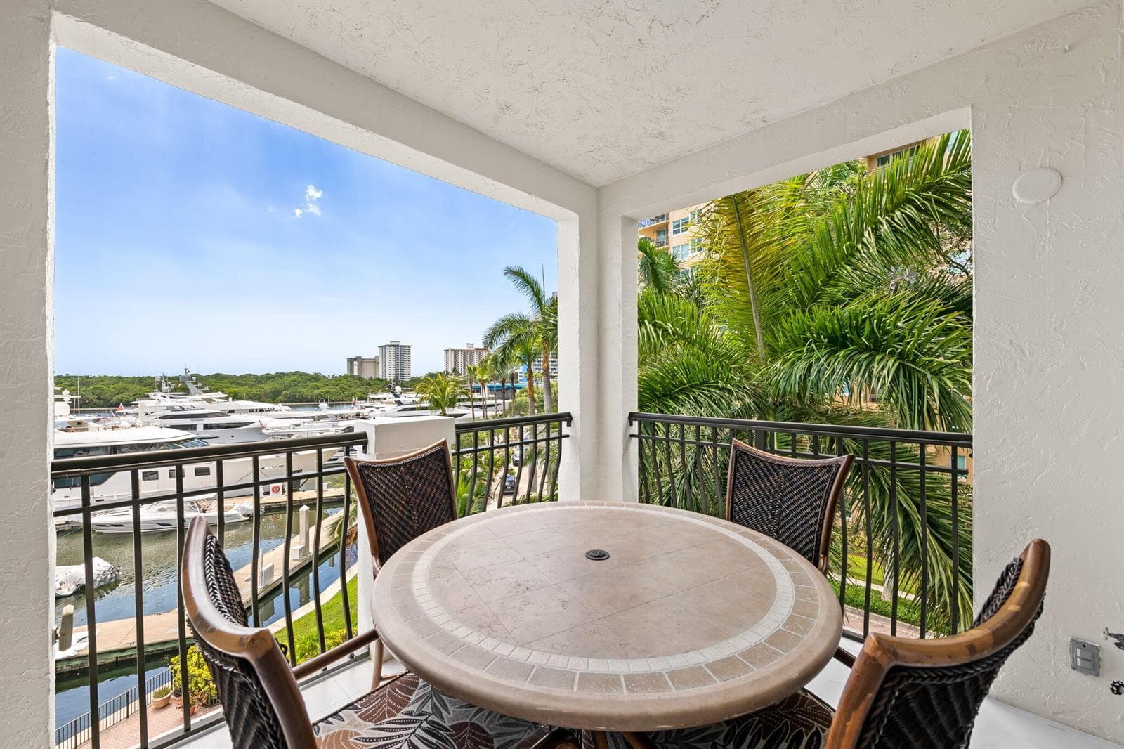 1050 Seminole Drive Phb photo 19