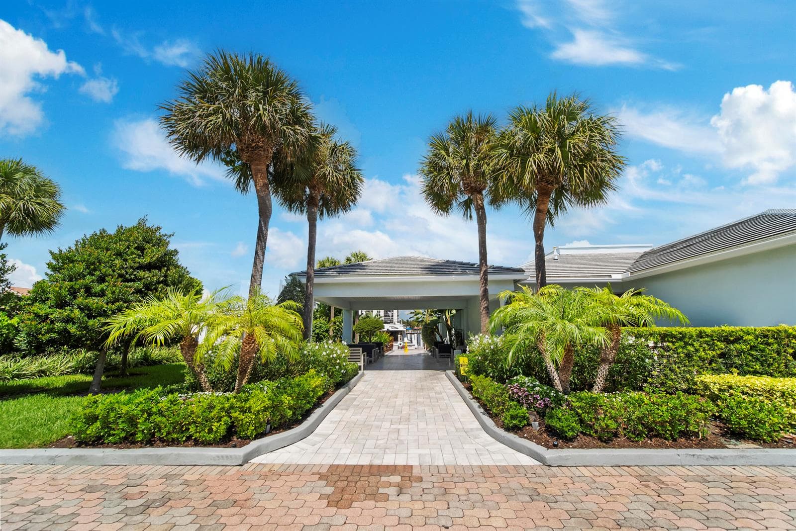 2687 N Ocean Boulevard 303 photo 13