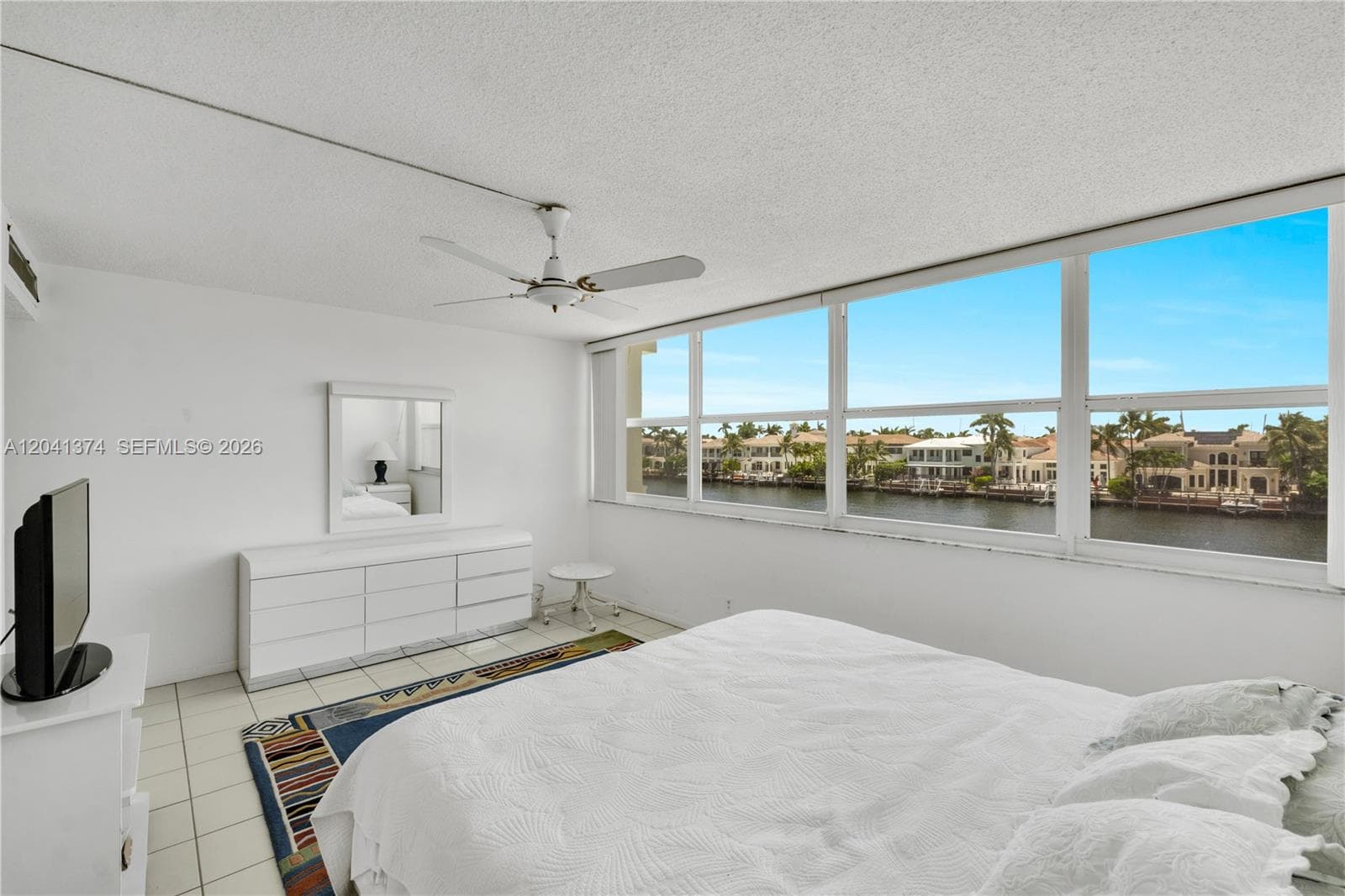 1410 S Ocean Dr 304 photo 12