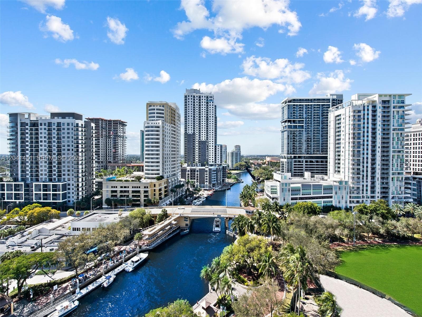 333 Las Olas Way 1502 photo 20