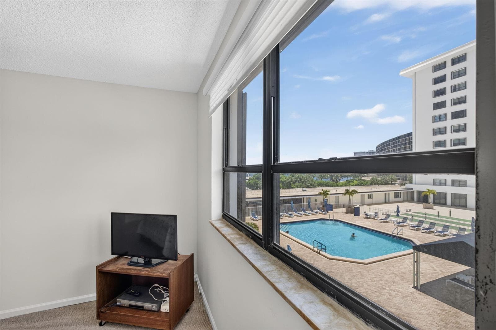 1208 Marine Way 205 photo 21