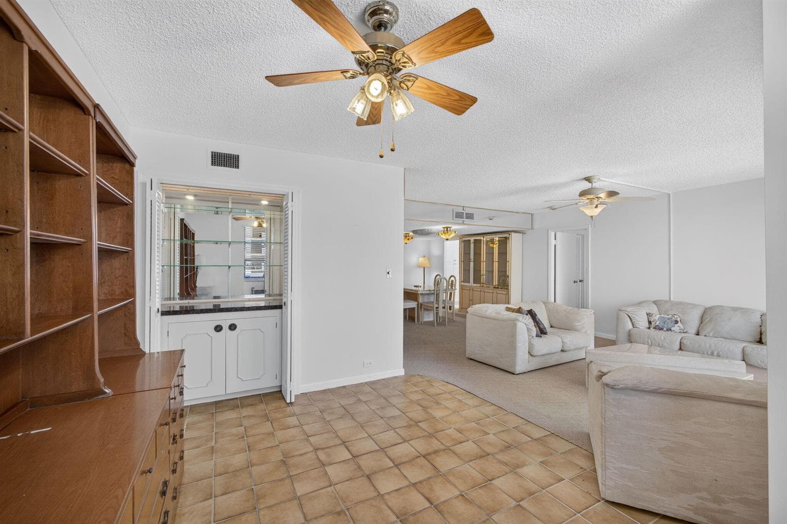 1208 Marine Way 205 photo 3