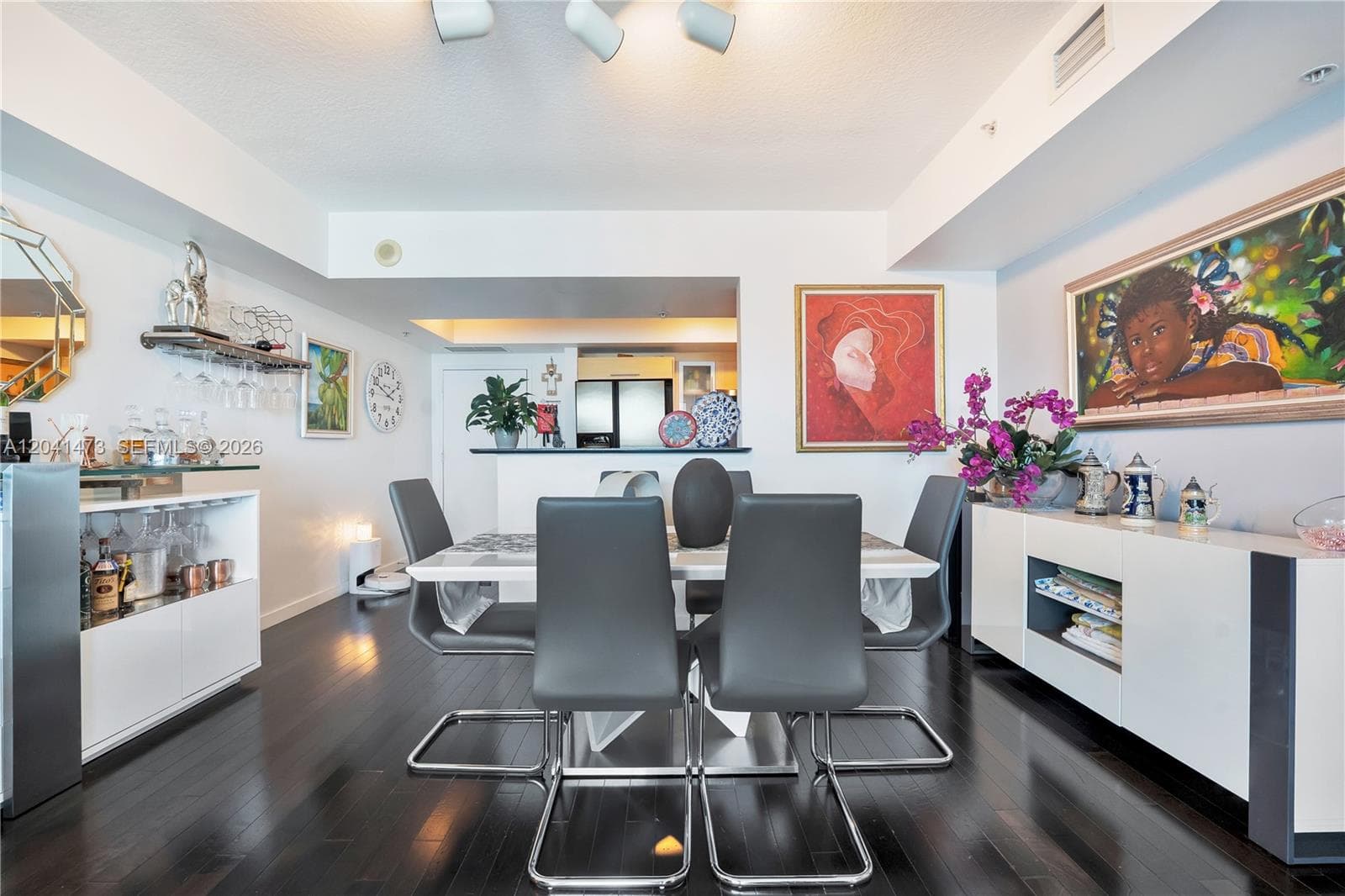 325 S Biscayne Blvd 3921 photo 6