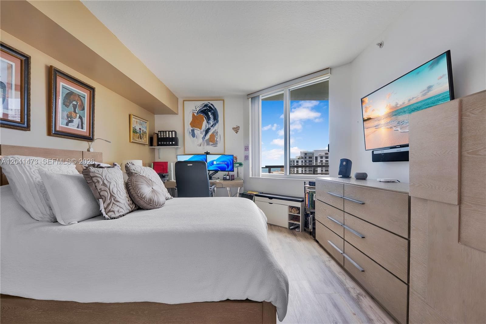 325 S Biscayne Blvd 3921 photo 12